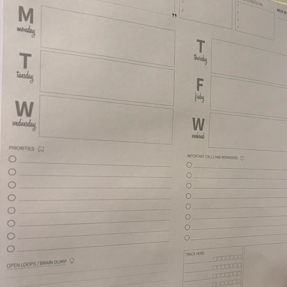 Go Getter Guide - Cream Planner - Picture 2 of 6
